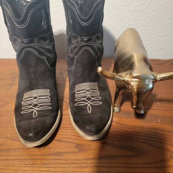 Jannr Suede Western Cowboy Ankle Boot size 7m - Picture 7 of 7